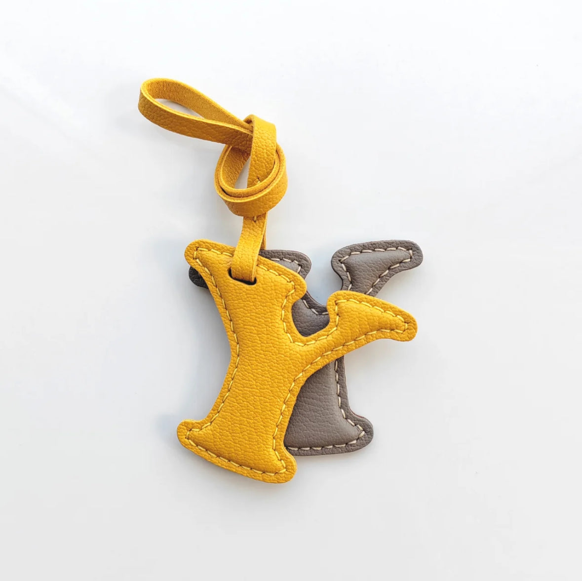 Custom Leather Initial Keychain – Personalized Alphabet Bag Charm Gift