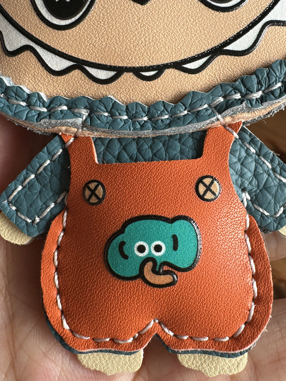Handmade Leather Bunny Doll Keychain – Colorful Cartoon Bag Charm, Kawaii Leather Pendant, Gift for Her