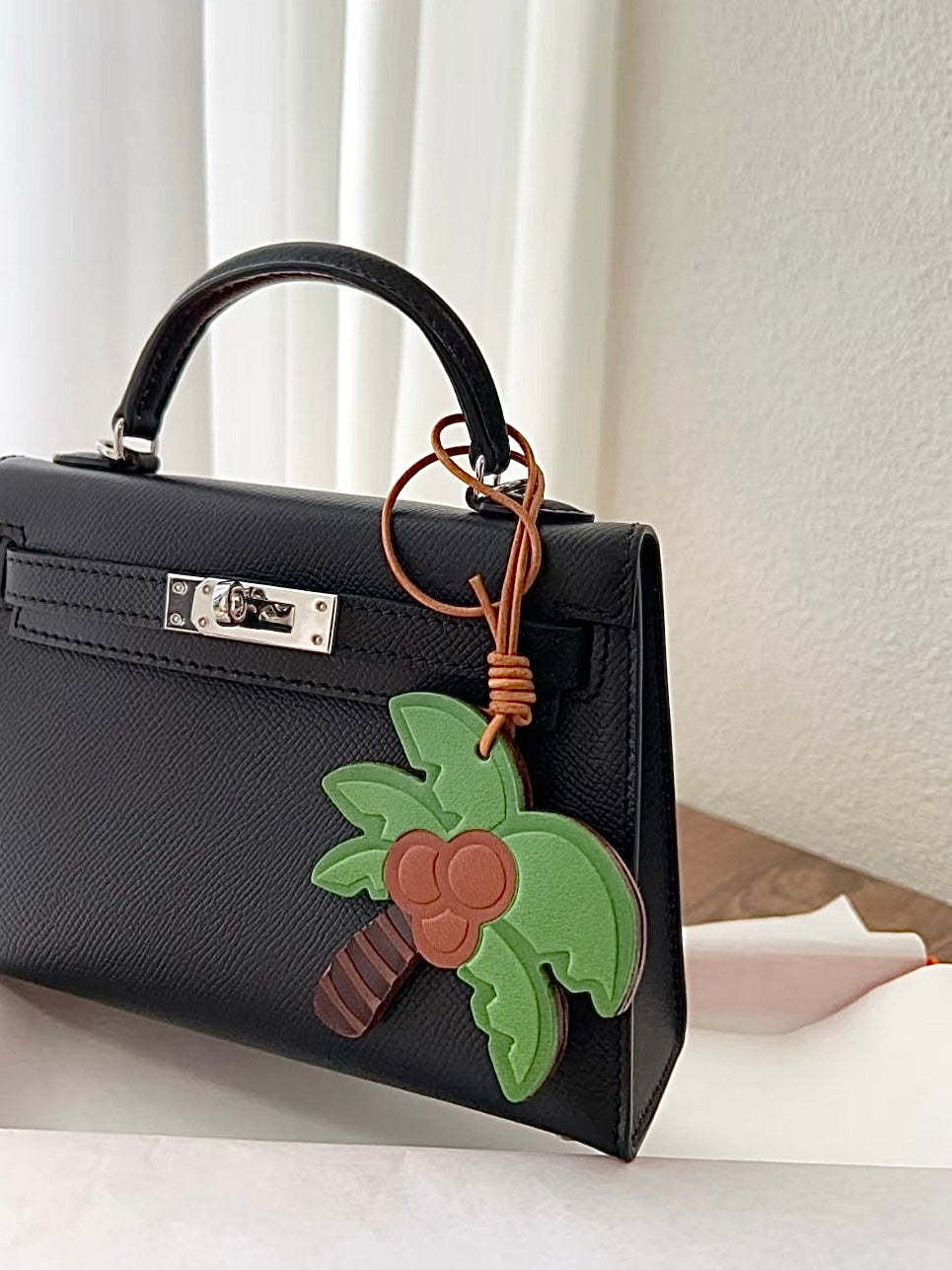 Handmade Leather Palm Tree Bag Charm – Tropical Coconut Keychain Gift