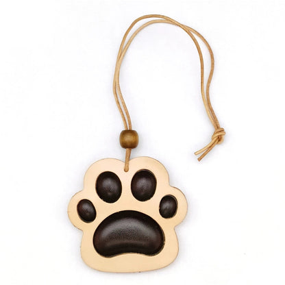 Cute handmade leather cat paw keychain – black paw pendant