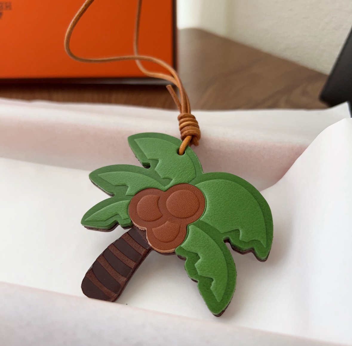 Handmade Leather Palm Tree Bag Charm – Tropical Coconut Keychain Gift
